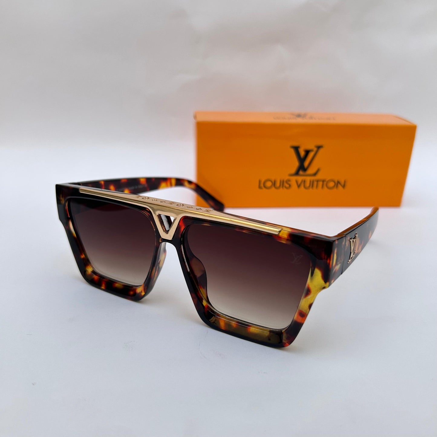Loius Vuitton Tiger Print Glasses