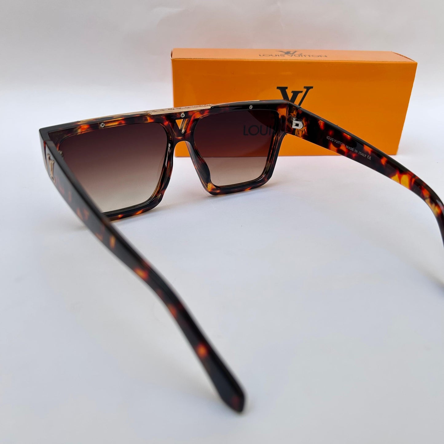 Loius Vuitton Tiger Print Glasses